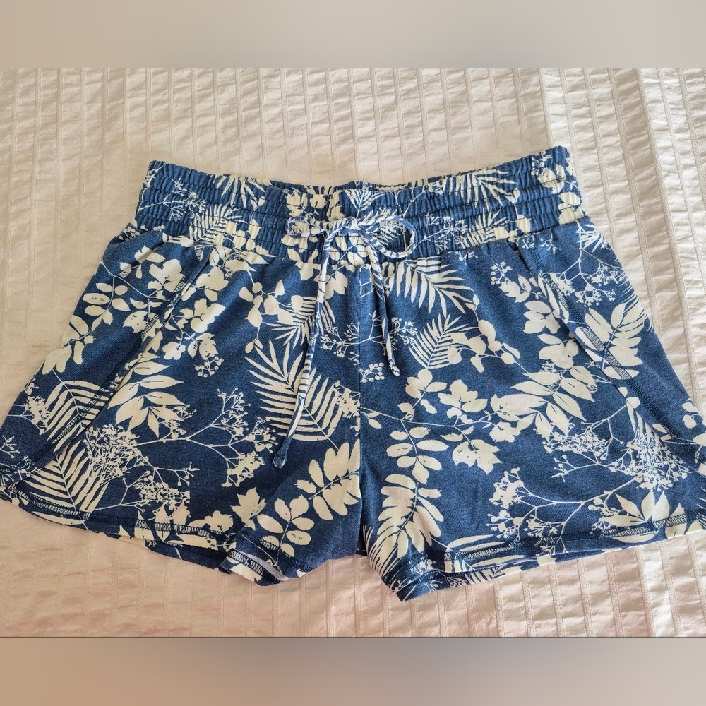 Hurley Navy and White Floral High Waist Shorts
